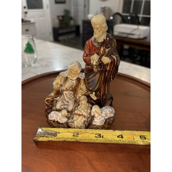 Vintage Ceramic Nativity Scene Figurine Mary Joseph Baby Jesus Sheep Statue - Picture 2 of 4